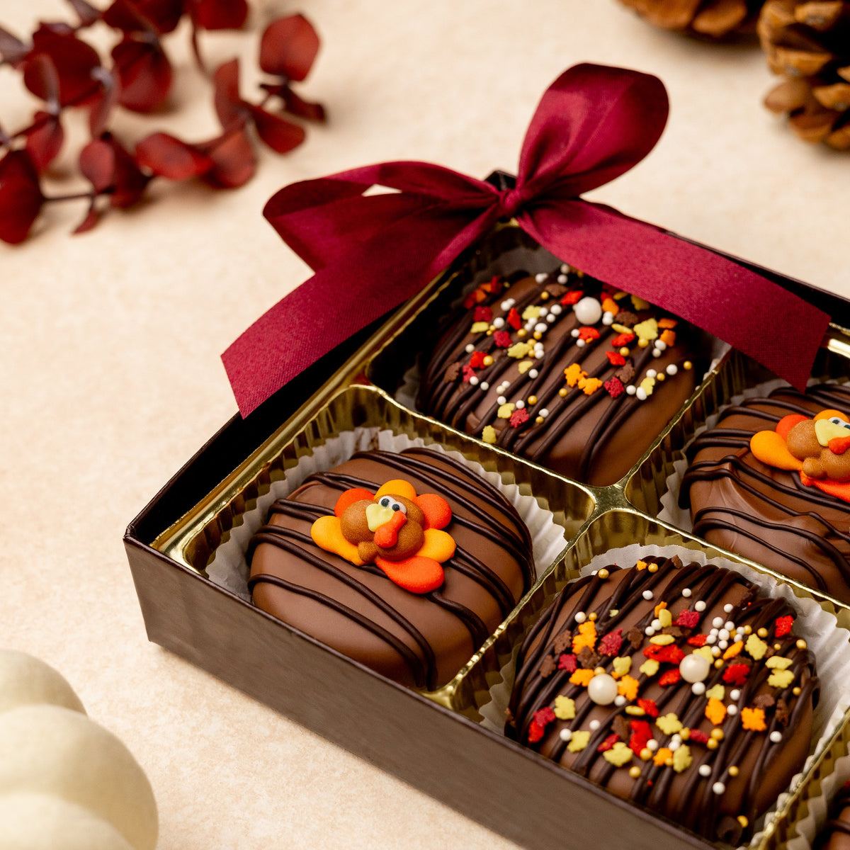 6-Piece Decorated Oreo Box - Thanksgiving