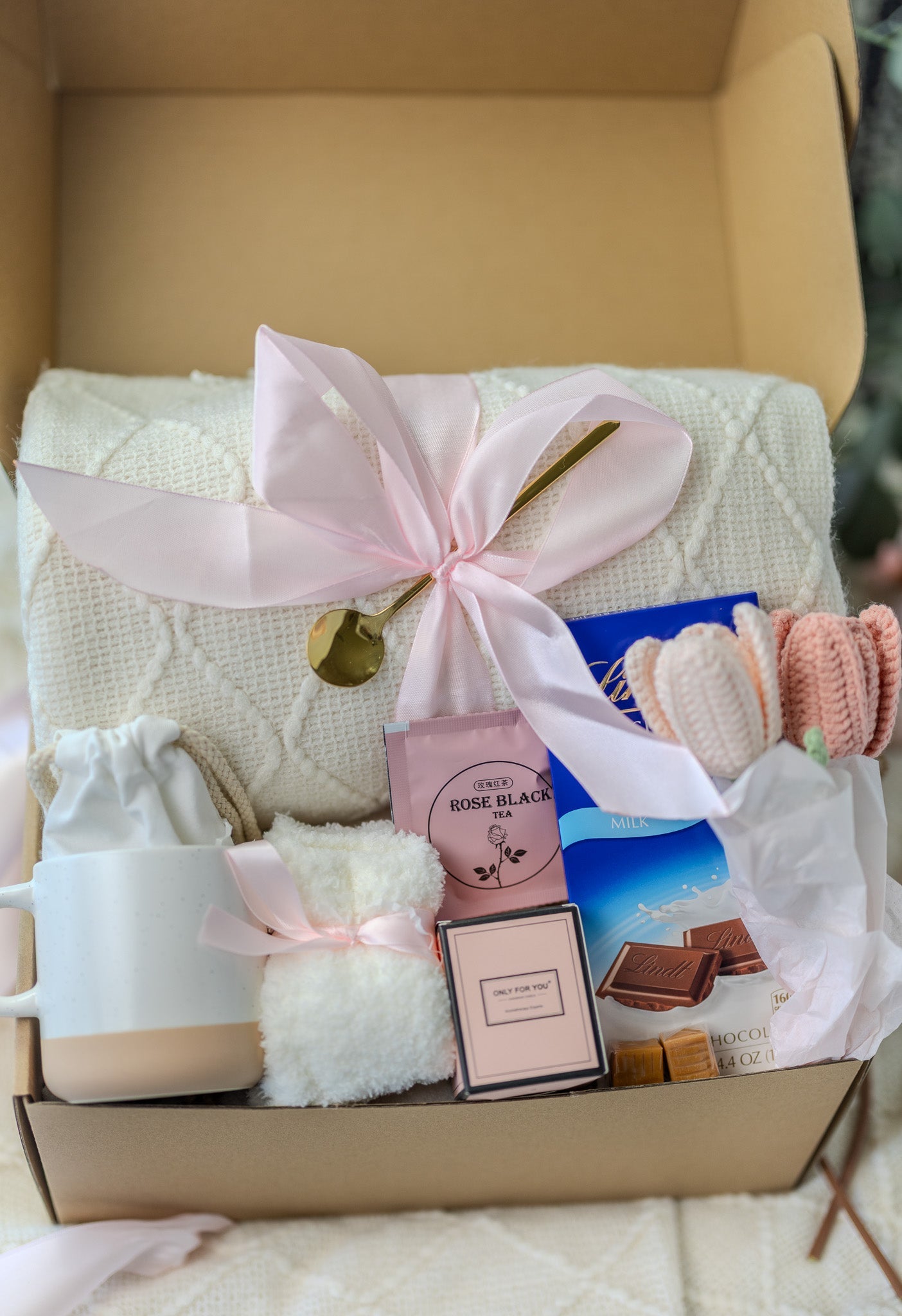 New Mom Care Package: Pink Box with Candle, Mama Mug & More - Ideal Baby Shower Gift