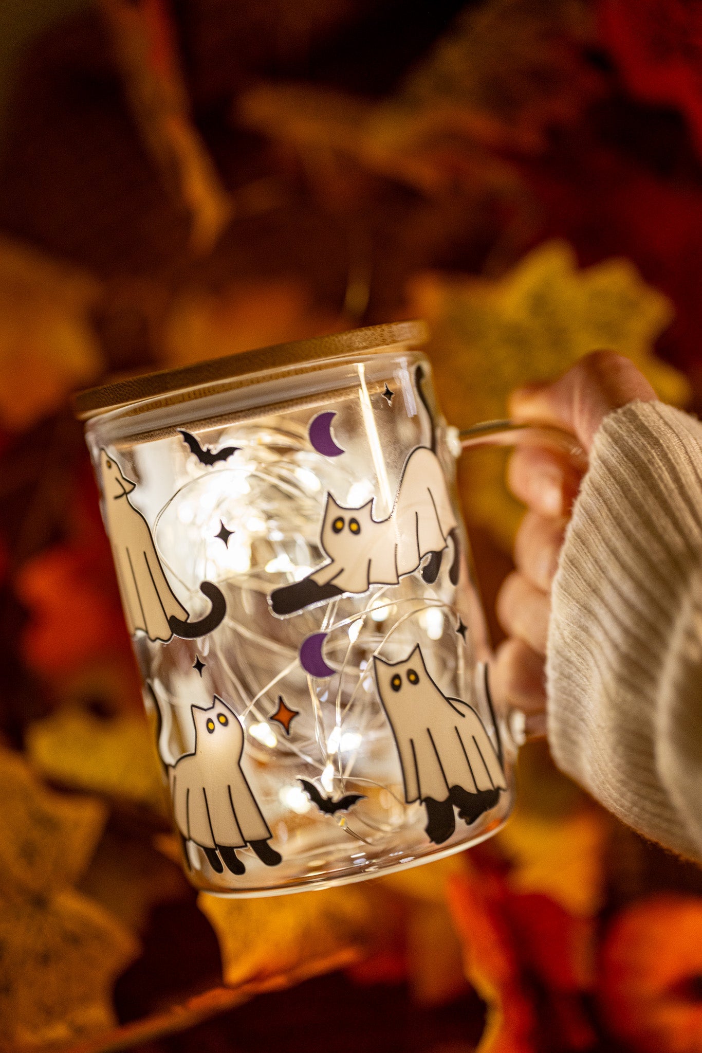Halloween Ghost Cat Glass Cup – Coffee & Iced Drink Mug, Spooky Gift