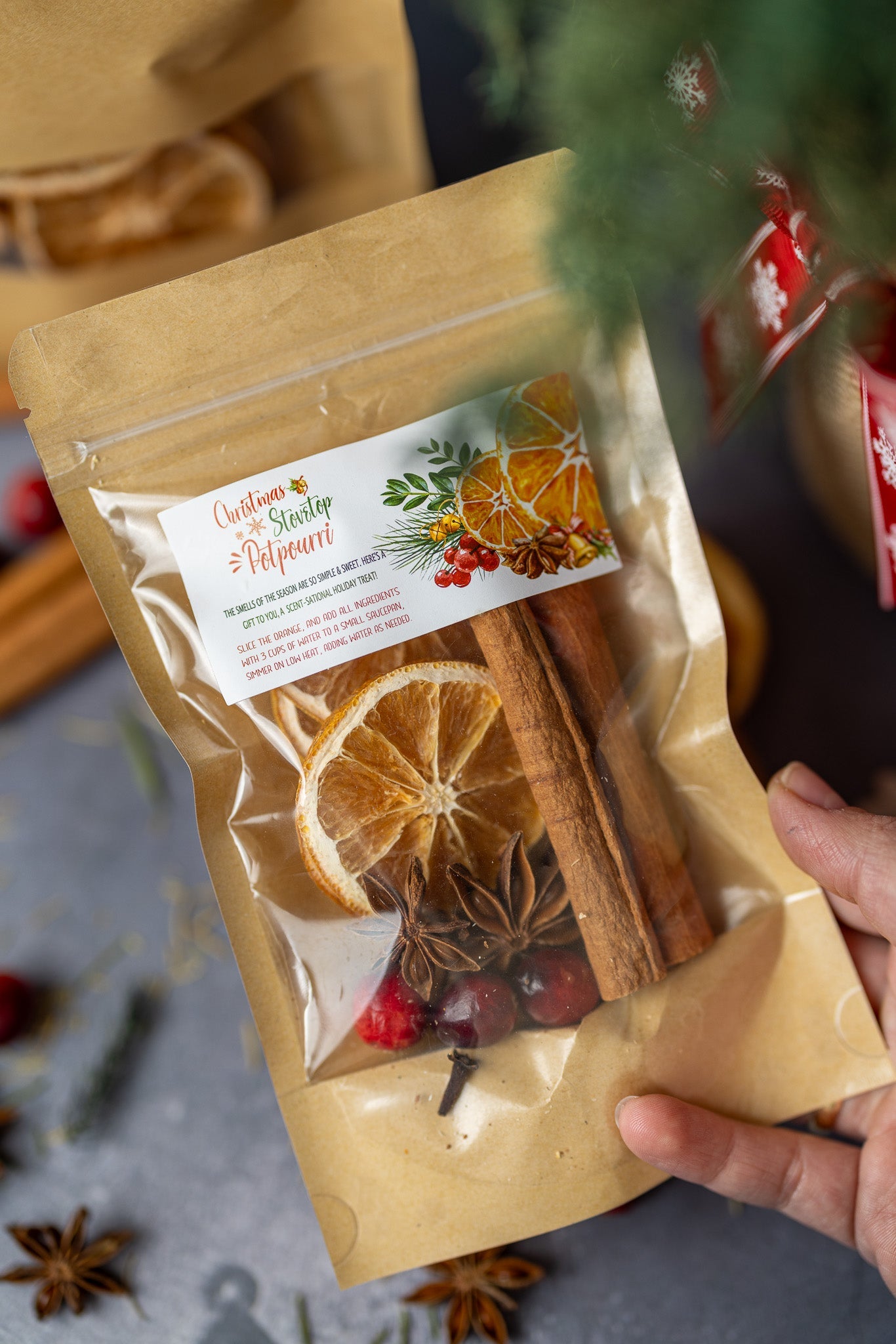 Christmas Morning Stovetop Potpourri – Festive Holiday Home Fragrance