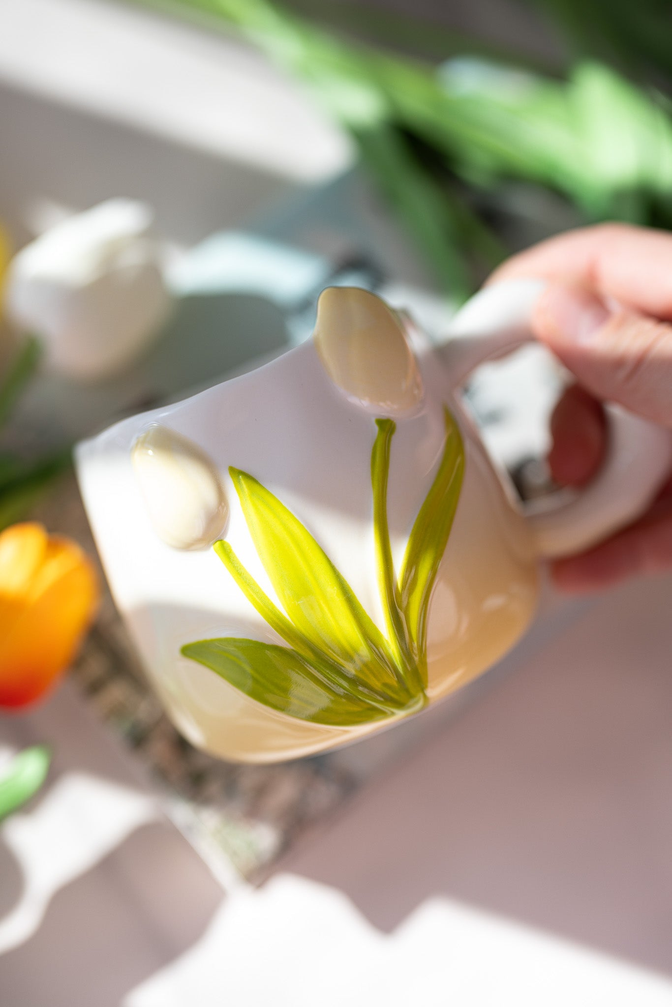 Hand-Painted 3D Tulip Ceramic Coffee Mug (400ml) – Colorful Floral Tea Cup
