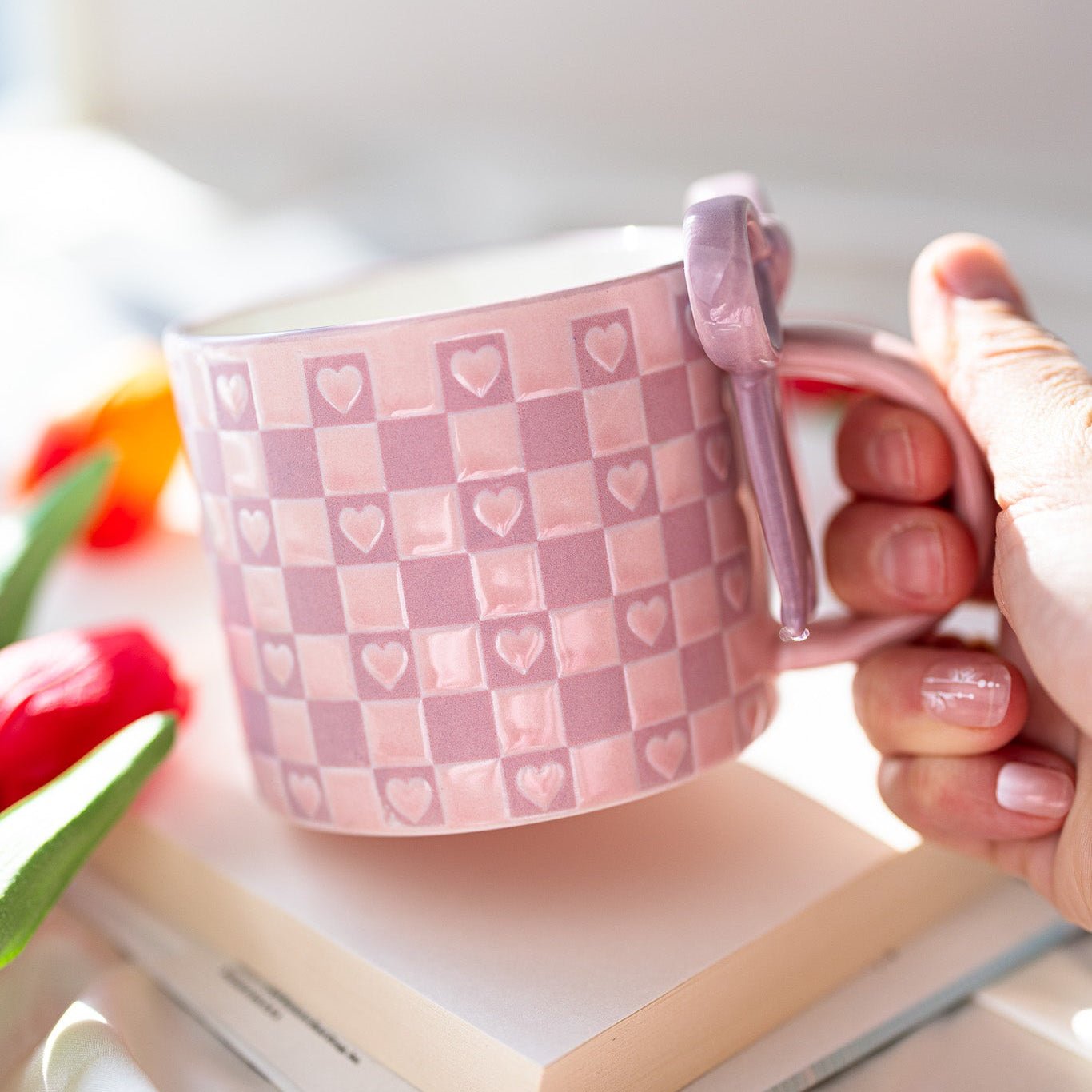 Bowknot Heart Ceramic Mug with Dots Pattern – Romantic Coffee & Tea Cup for Gifts