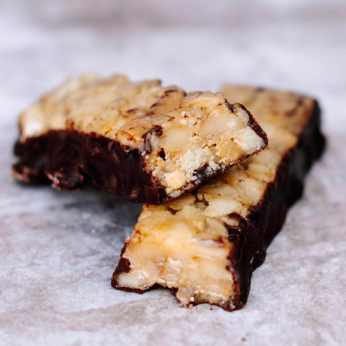 Chocolate Macadamia Nuts Snack Bar (12 Bars)