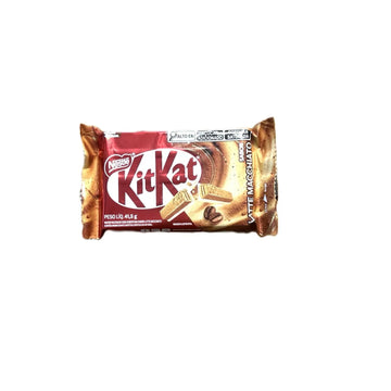 KitKat Latte Macchiato Wafer Bars – Coffee-Inspired Chocolate Snack (Brazil)