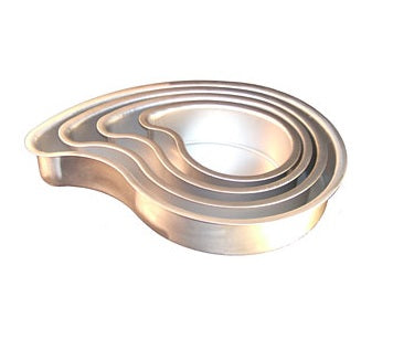 Comma Baking Pan - Aluminum - 14" X 2"