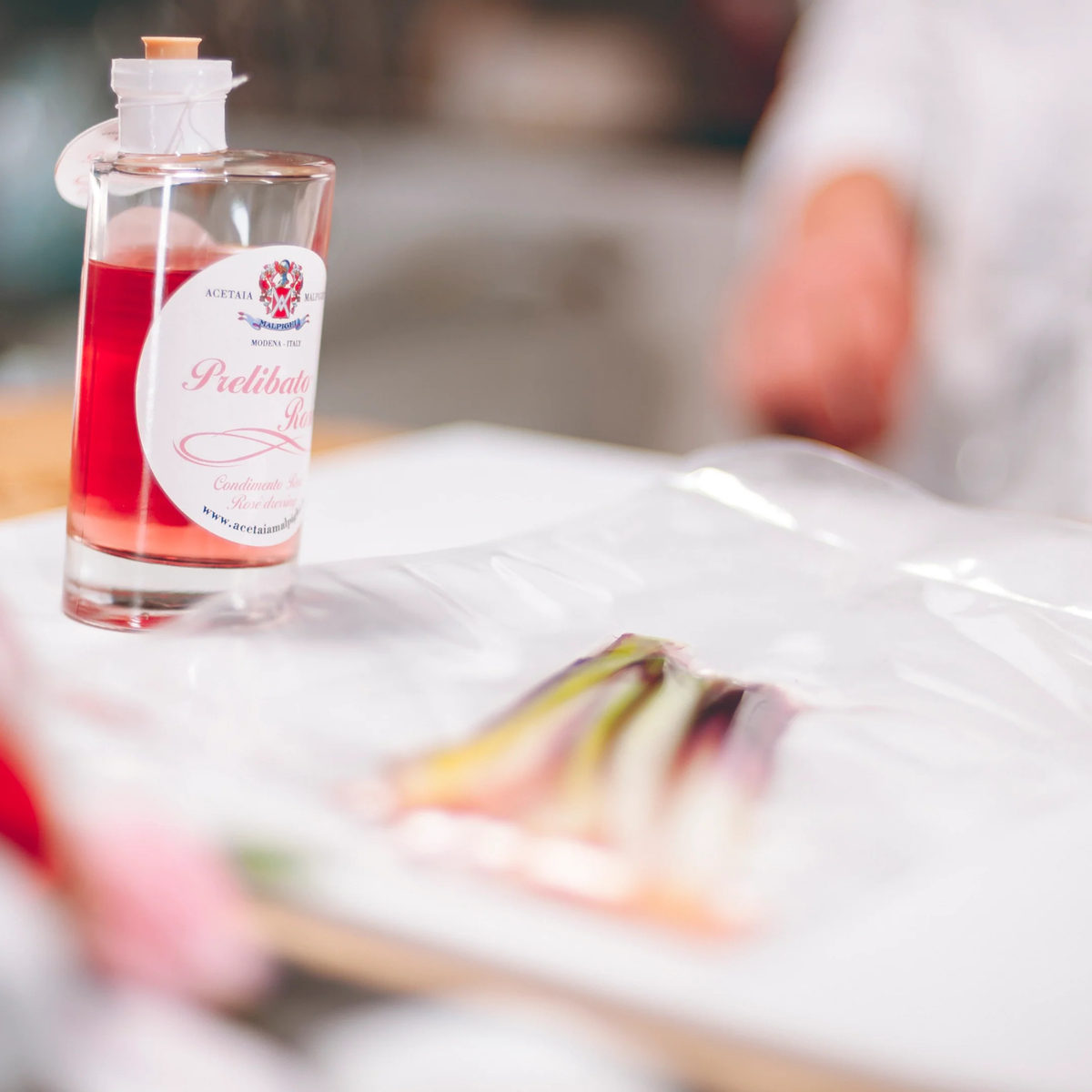 Acetaia Malpighi Prelibato Rosé Balsamic Vinegar — Pink Italian Condimento, Delicate & Fruity