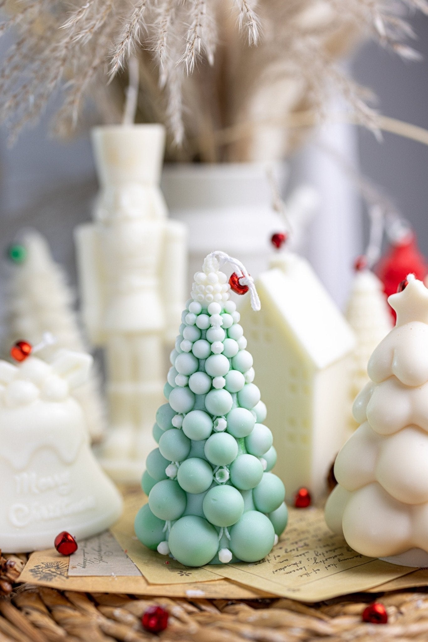 Bubble Christmas Tree Candle – Hand-Poured All-Natural Soy Wax – Holiday Decorative Gift Candle