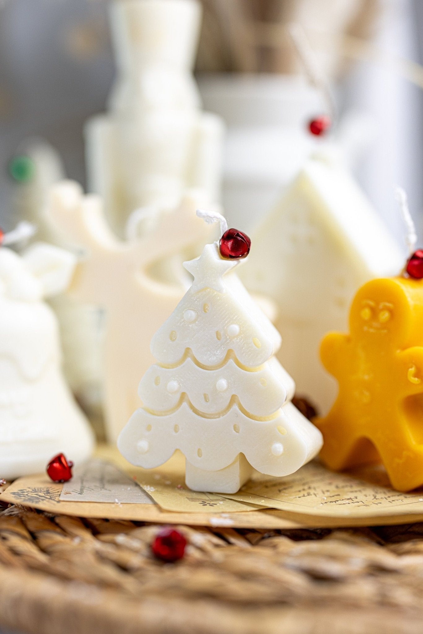 Small Christmas Tree Candle – Handmade Soy Wax Holiday Candle for Christmas Decor & Gifts