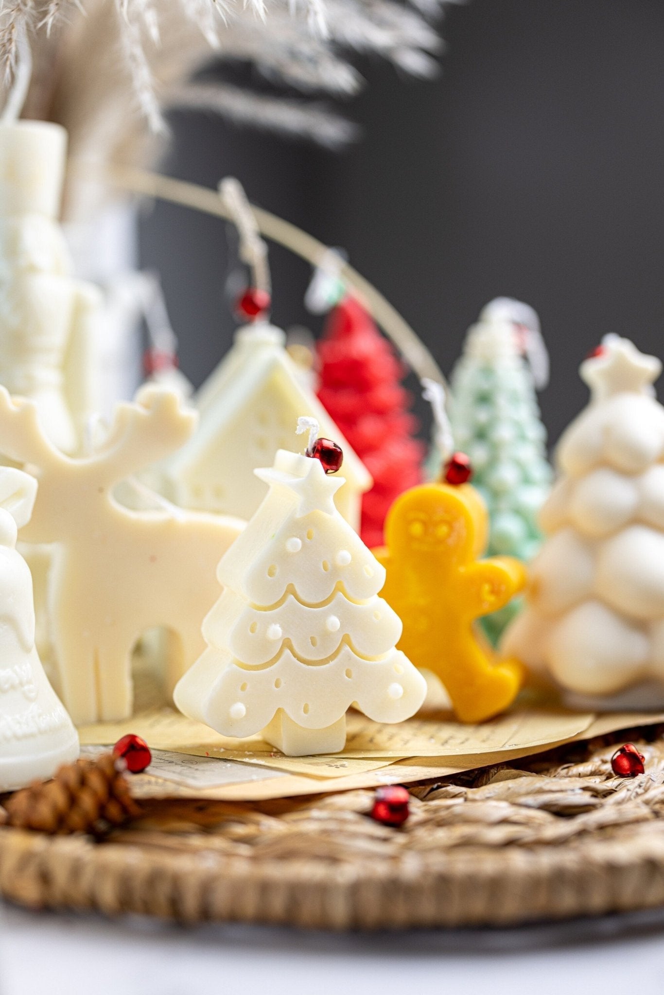 Small Christmas Tree Candle – Handmade Soy Wax Holiday Candle for Christmas Decor & Gifts