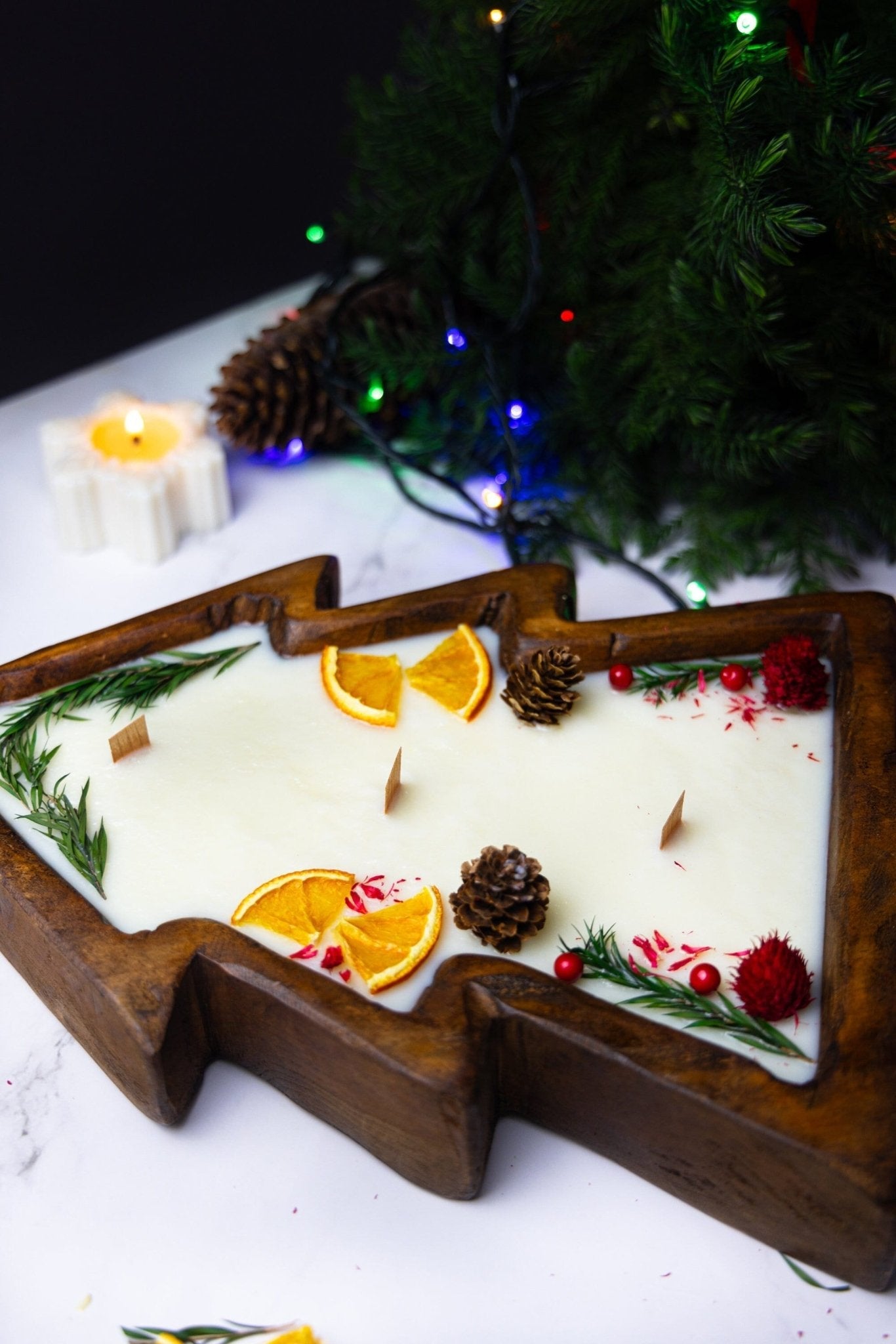 Large Christmas Tree Wooden Dough Bowl Scented Candle – Handcrafted Soy Wax Holiday Decor & Gift