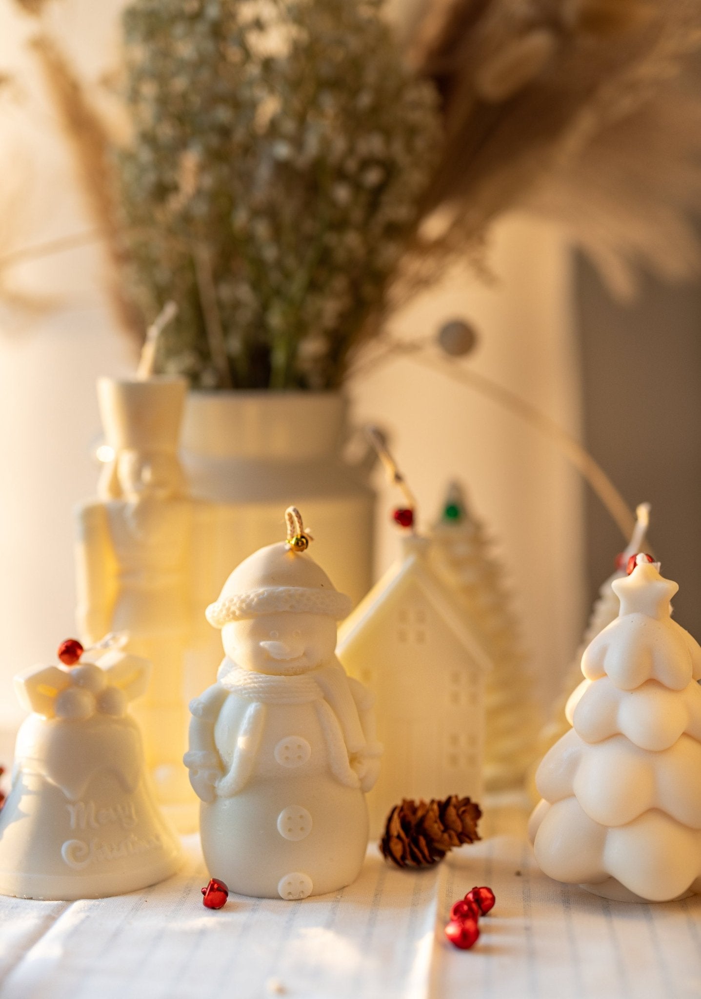 Festive Holiday Candle Set: Christmas Tree, Snowman, Nutcracker & More