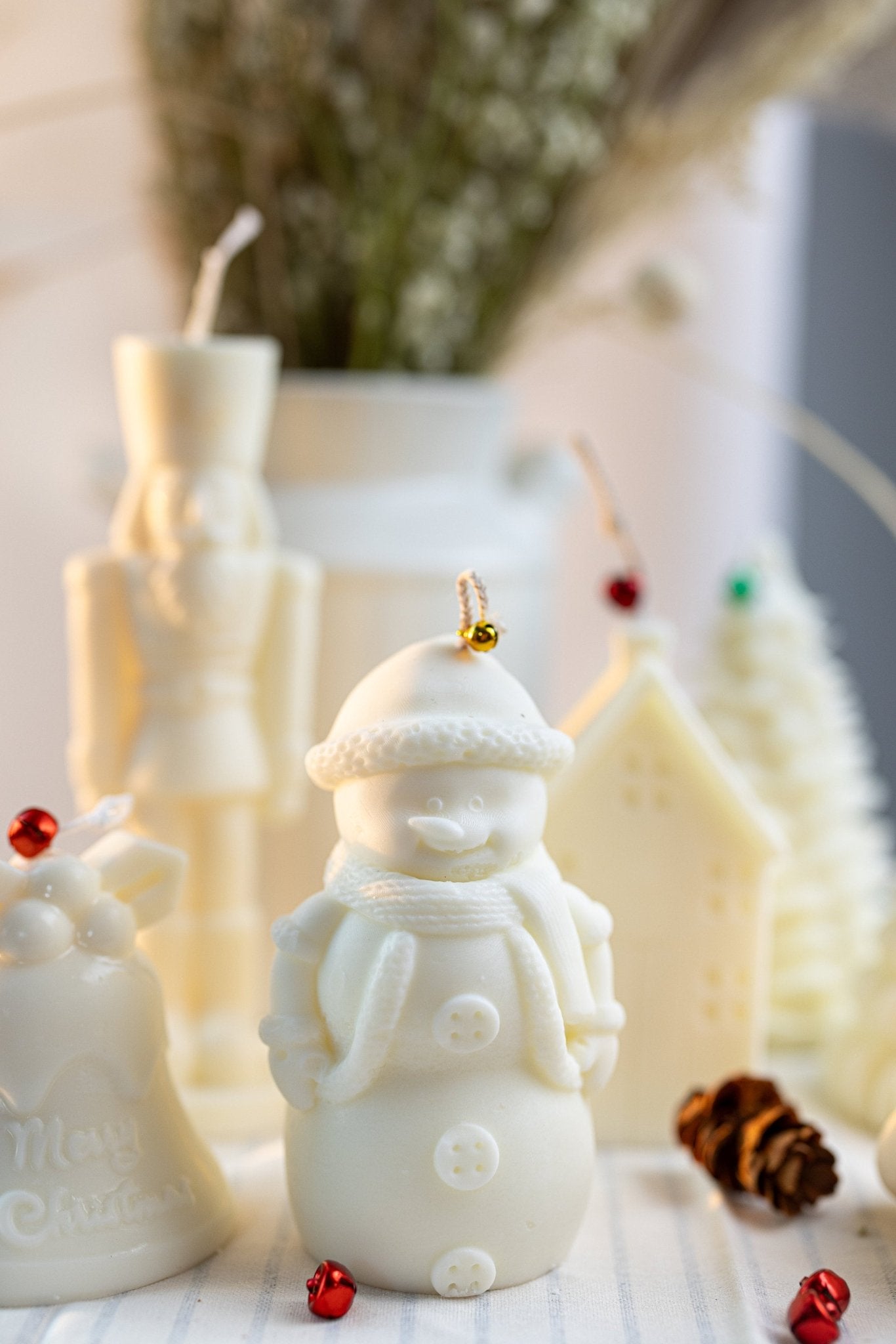 Festive Holiday Candle Set: Christmas Tree, Snowman, Nutcracker & More