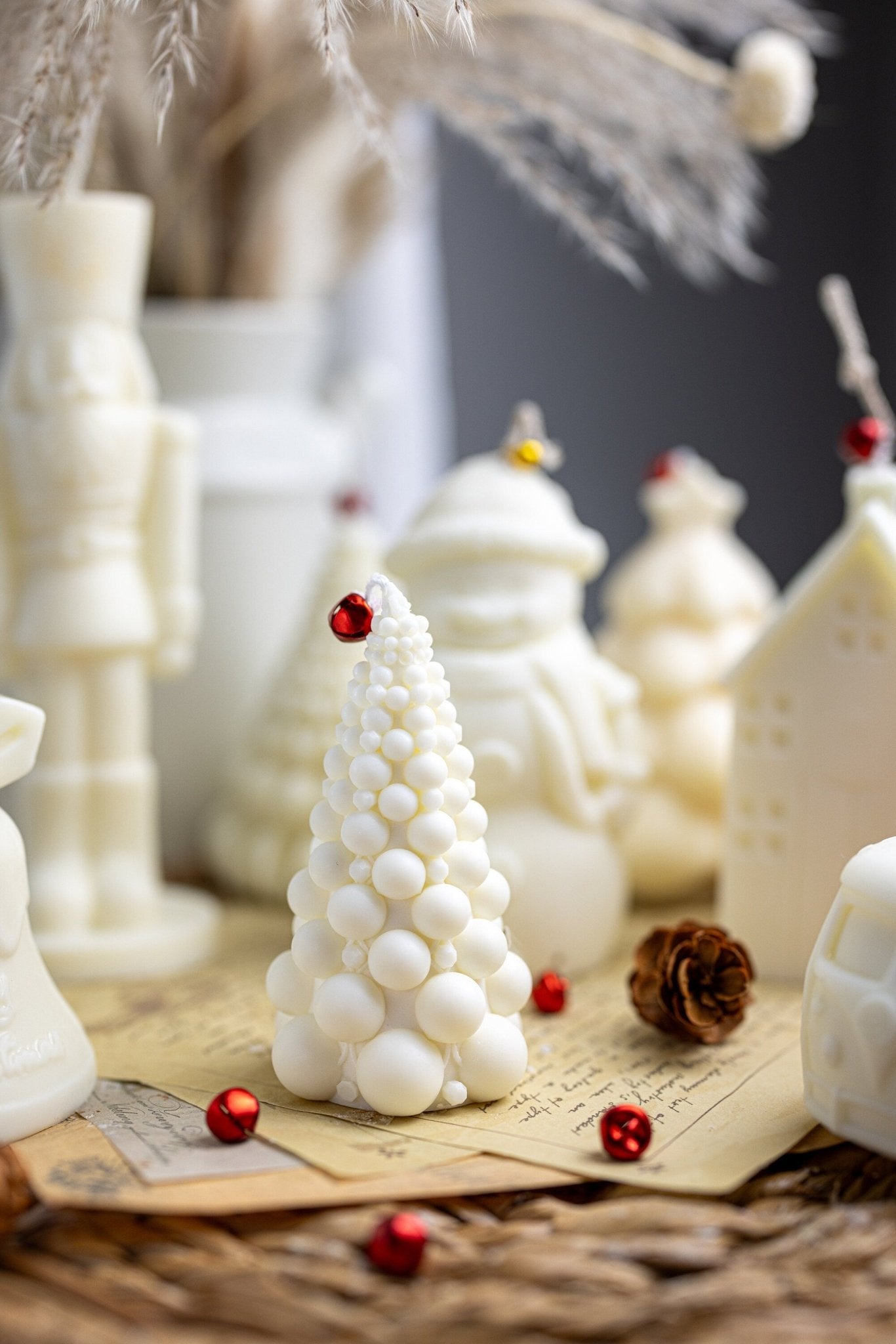 Handmade Bubble Christmas Tree Soy Candle - Festive Home Decor & Gift