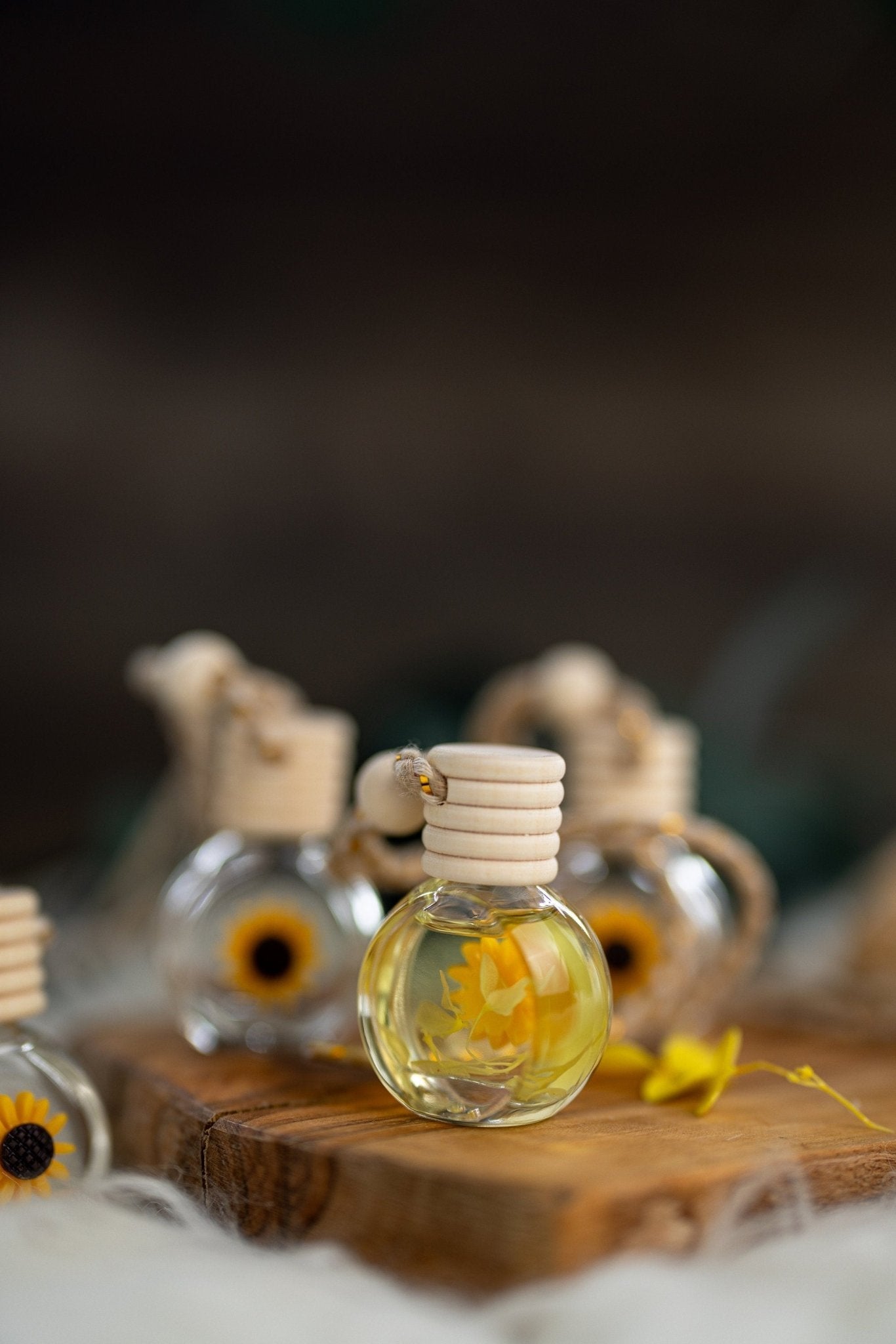 Luxury SunFlower Car Diffuser - Cute Flower Design Air Freshener for Women