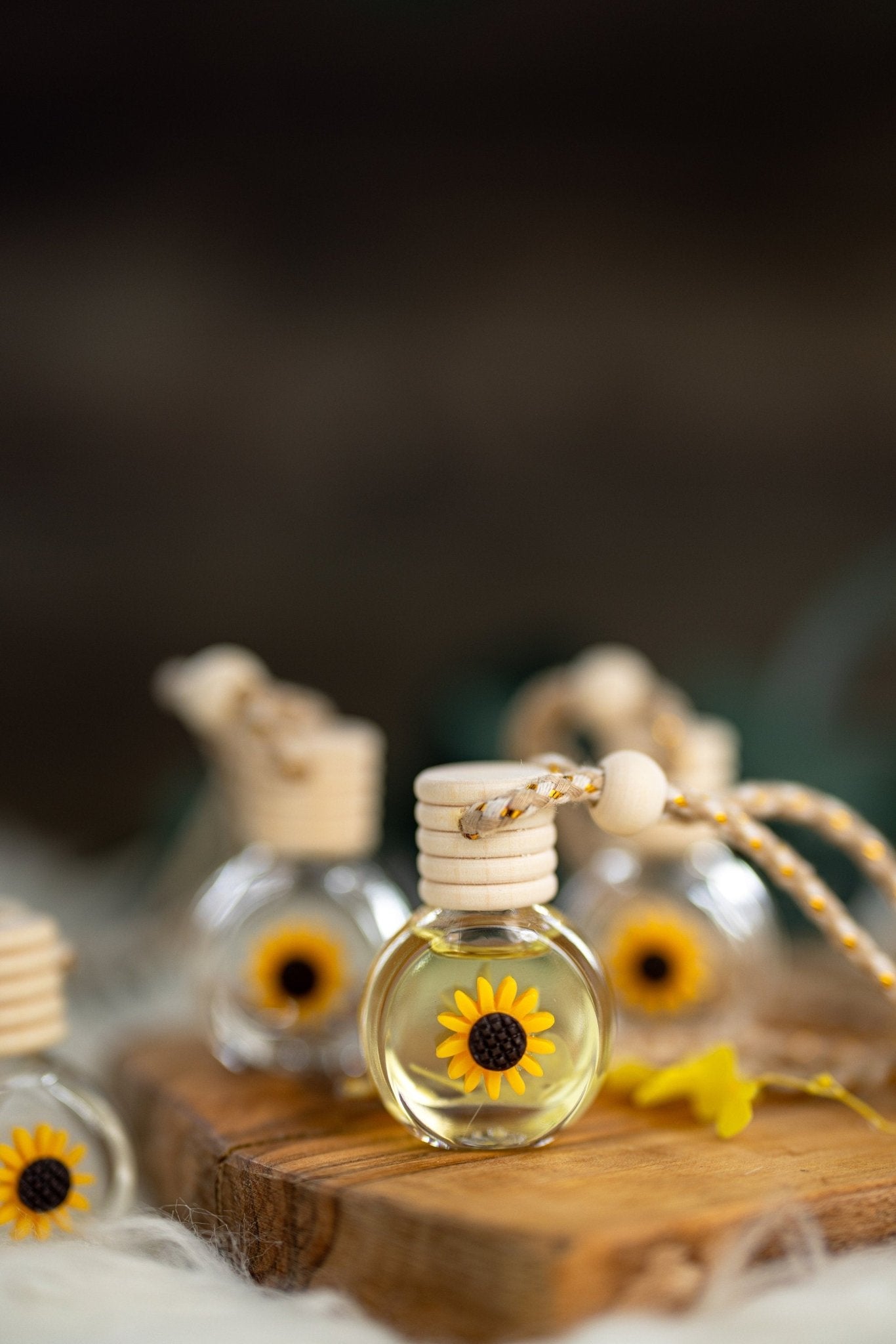 Luxury SunFlower Car Diffuser - Cute Flower Design Air Freshener for Women