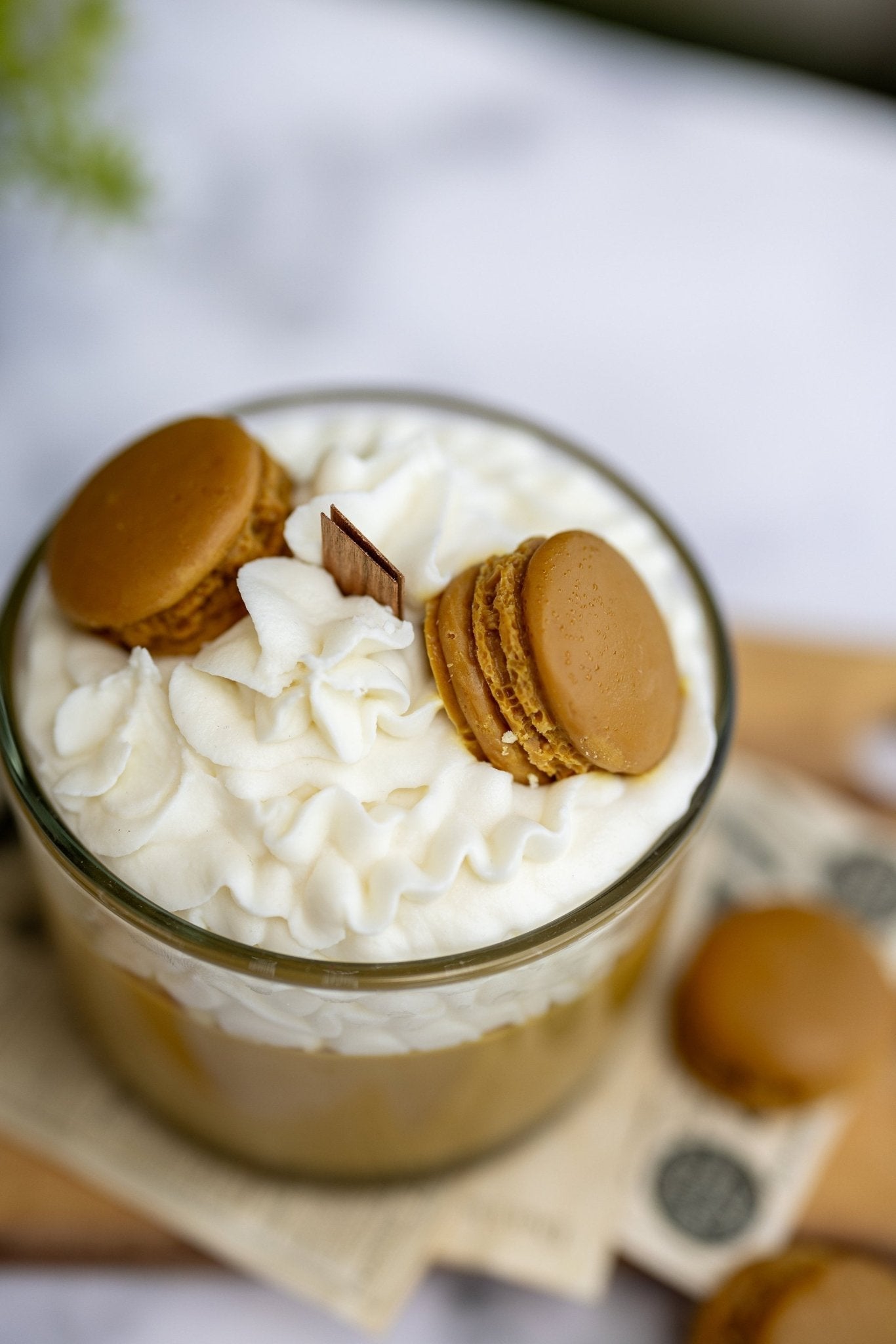 Espresso Macaron Candle – Whipped Soy Dessert Candle – Chocolate & Coffee Scented Gift for Her