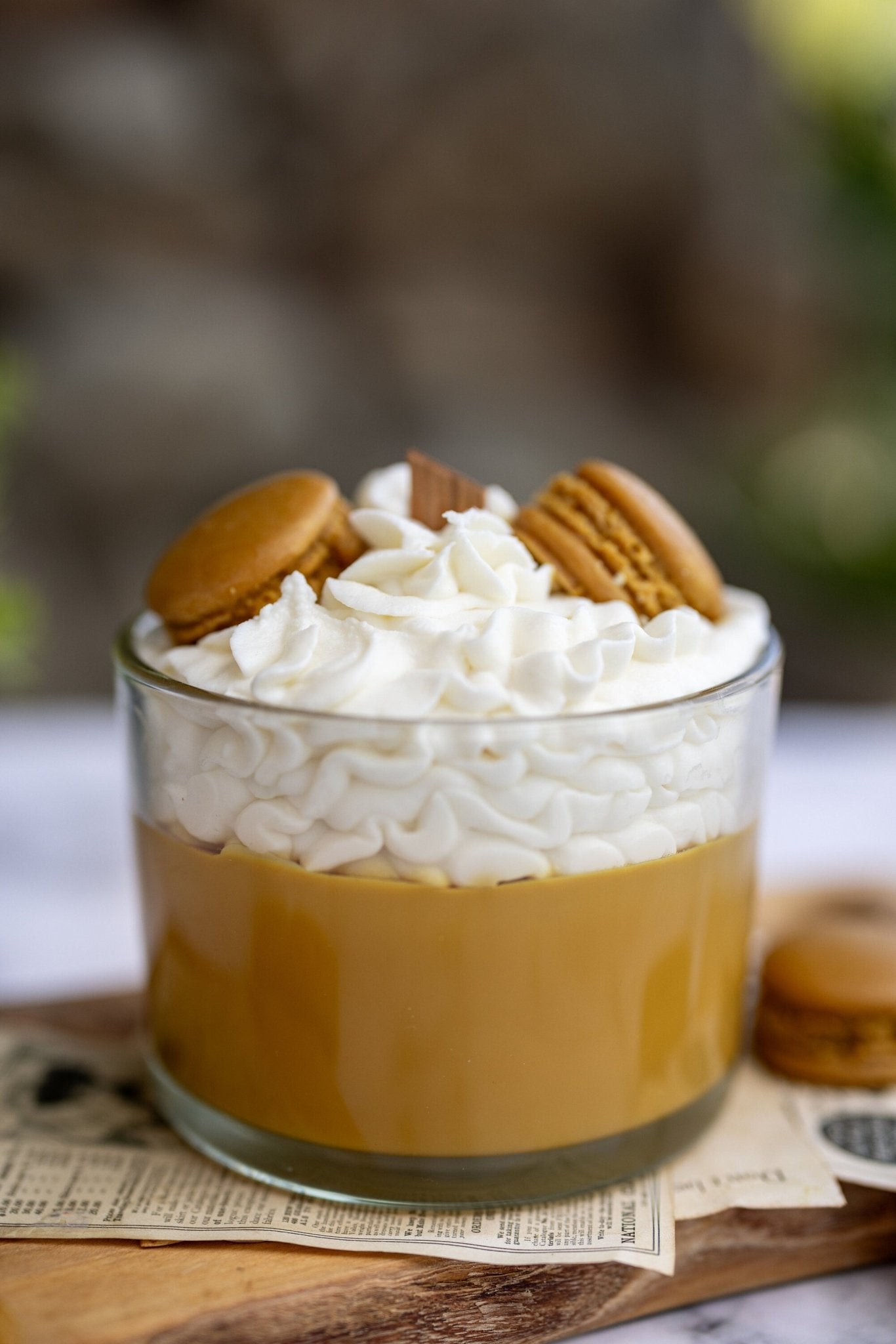Espresso Macaron Candle – Whipped Soy Dessert Candle – Chocolate & Coffee Scented Gift for Her