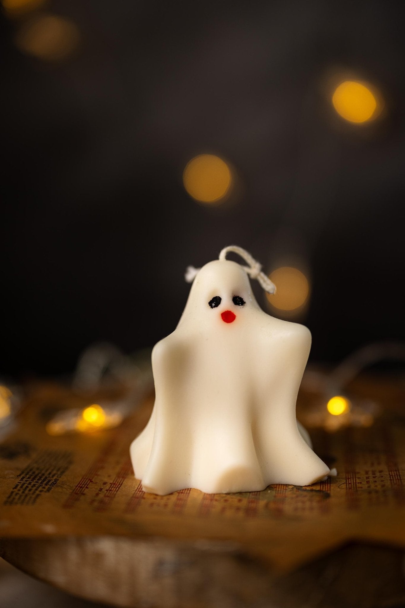 Ghost Candles – Spooky Halloween & Autumn Decor