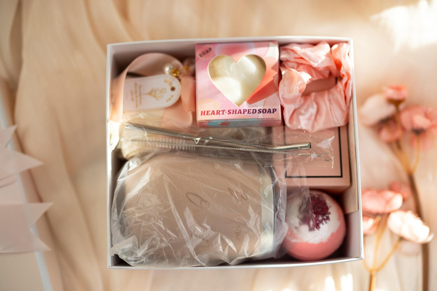 Engagement &amp; Couples Luxury Gift Box –Bridal Shower Gif