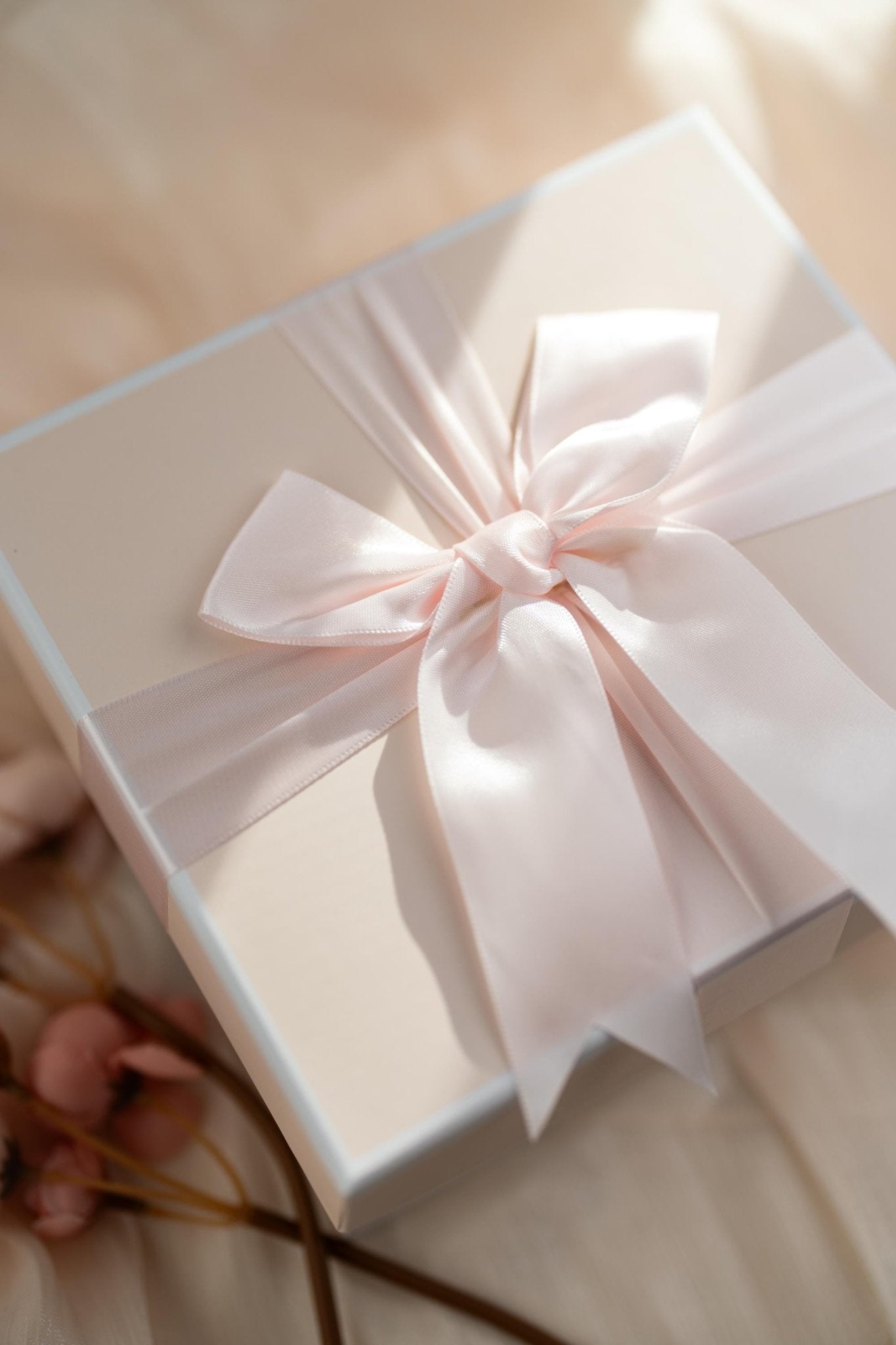 Engagement &amp; Couples Luxury Gift Box –Bridal Shower Gif