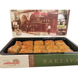 Gulluoglu'S Famous Turkish Pistachio Baklava 14 Pieces (1.1 Lb-500Gr)  Daily Fresh Shipment From Istanbul/Turkey  Ideal Gift For All Occasions